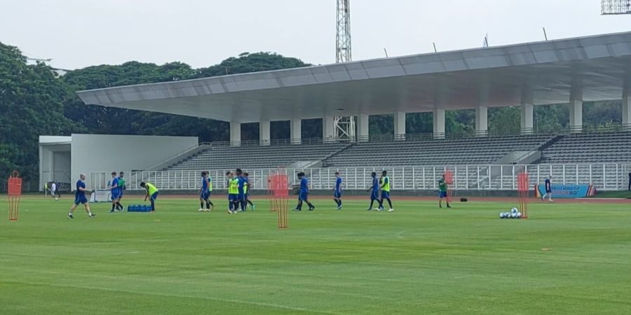 Piala Dunia U-17 2023 - Gareth Southgate Beri Wejangan Wejangan Timnas U-17 Inggris Sebelum Bertolak ke Indonesia