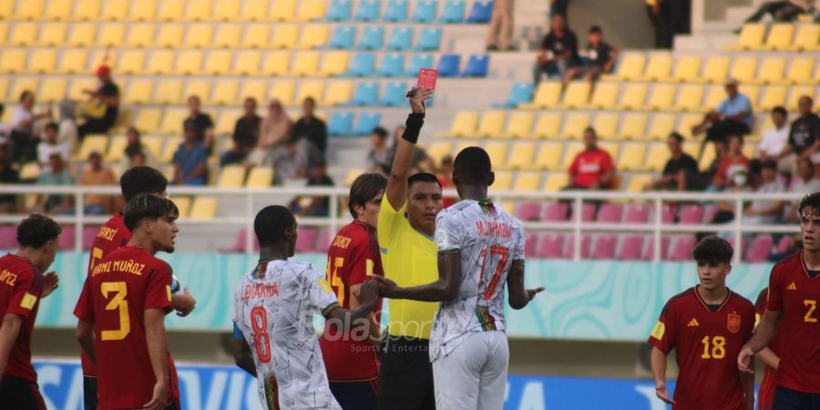 Piala Dunia U-17 2023 - Kalah dari Spanyol, Pelatih Mali Kritik Keras Kepemimpinan Wasit Bryan Lopez