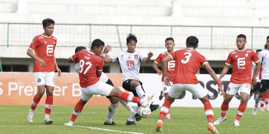 Hasil 12 Besar Liga 2 Grup Y - Gol Larut Malut United Kandaskan Kemenangan di Depan Mata FC Bekasi, Persela Gagal Atasi 10 Pemain Deltras