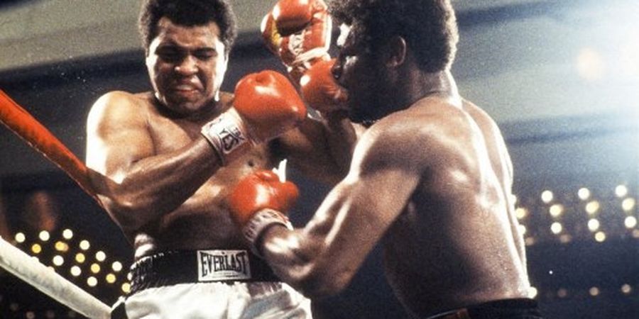 SEJARAH HARI INI - Petinju Bau Kencur Bikin Muhammad Ali Kehilangan Sabuk Juara di Atas Ring