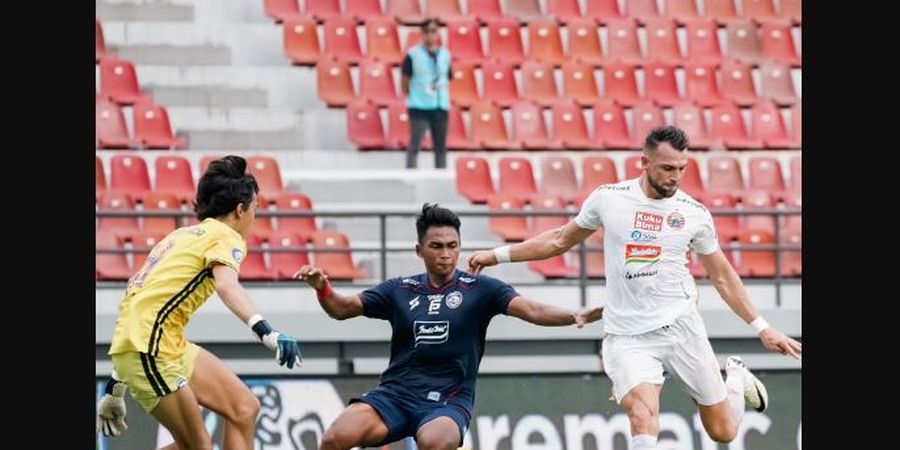 Hasil Liga 1 - Dua Bomber Adu Tajam, Arema FC Tundukkan 10 Pemain Persija Jakarta