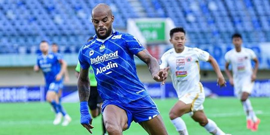 Kembali Berlatih, David da Silva Tutup Mulut Saat Ditanya Masalahnya dengan Persib Bandung