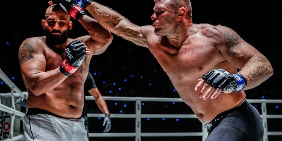 ONE Championship - Cepat dan Bertenaga Kuda, Anatoly Malykhin Disebut Mike Tyson Putih