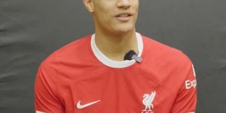 Pelajaran dari Bristol Rovers, Elkan Baggott Bisa Ikuti Transformasi Bek Liverpool yang Kini Jadi Duet Virgil van Dijk