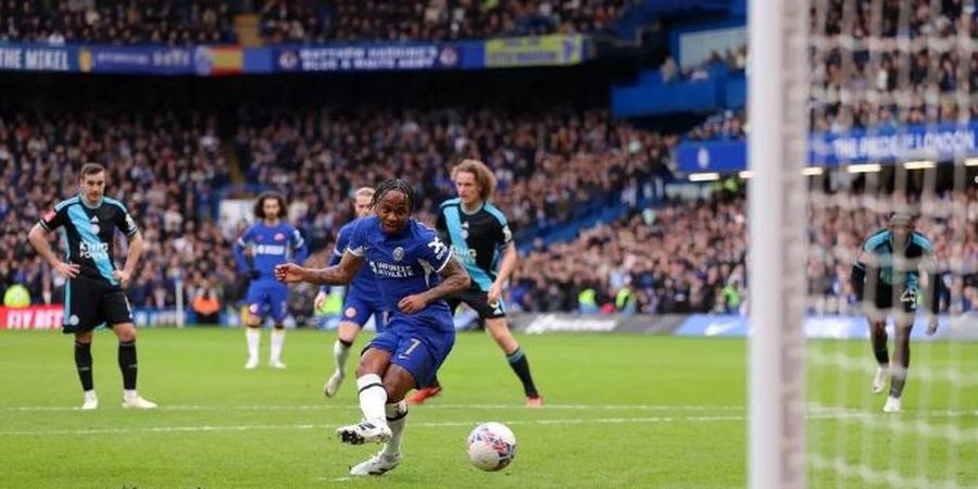 Raheem Sterling Dicela, Pochettino dan Pemain-pemain Chelsea Kompak Membela