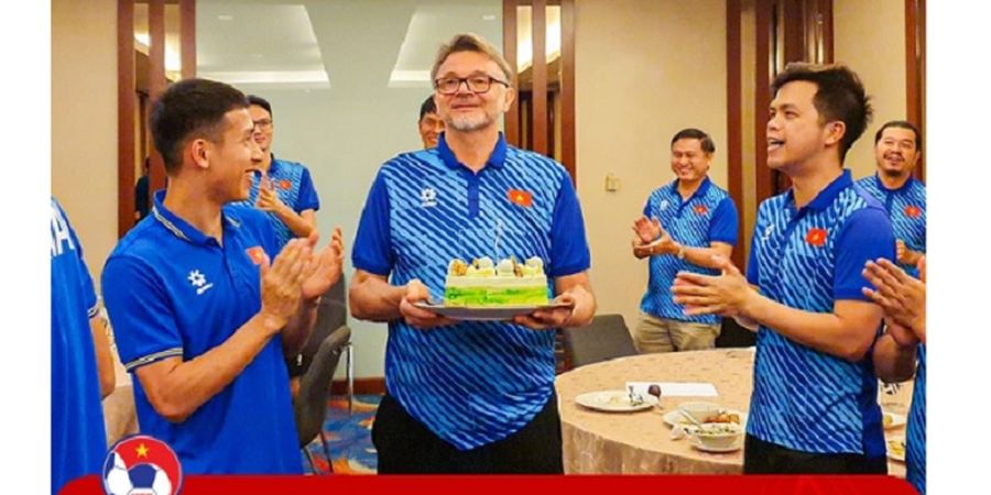 Kejutan Besar untuk Philippe Troussier Jelang Laga Vietnam Vs Timnas Indonesia