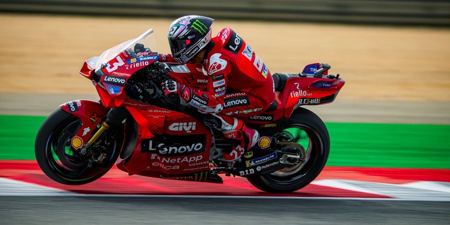 MotoGP Portugal 2024 - Puncaki Practice, Enea Bastianini Enggan Jemawa saat Marc Marquez Bisa Jadi Ancaman Utama