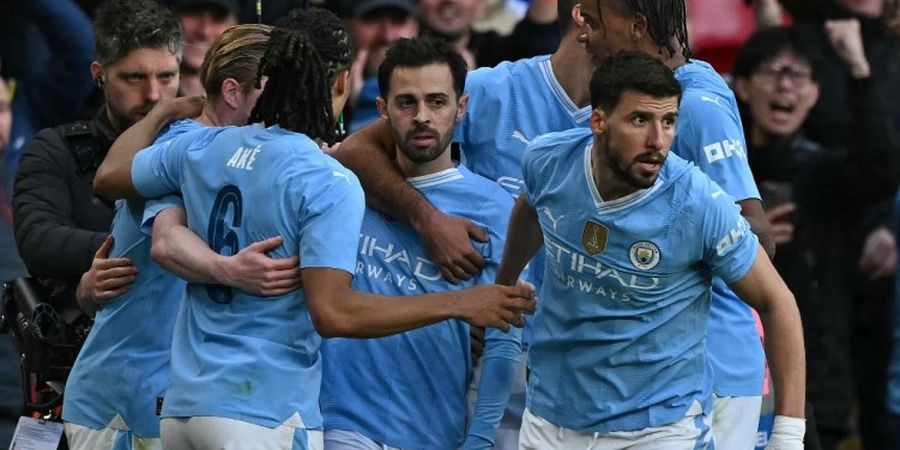 Berkat Striker Chelsea yang Kakinya Bau, Man City Bikin Rekor Brilian