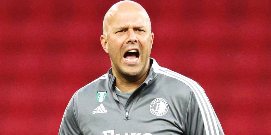 Belum Juga Latih Liverpool, Arne Slot Sudah Diremehkan Erik ten Hag