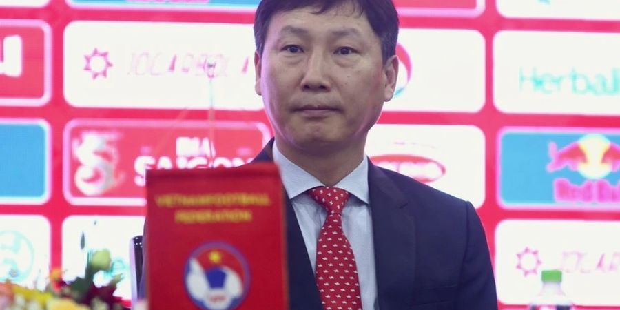 Punya Target Tinggi dari VFF, Kim Sang-sik Akui Sudah Dalami Karakter Sepak Bola Vietnam