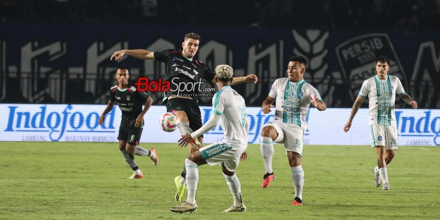 Ada Nick Kuipers, 5 Pemain Persib Dapat Logam Mulia dan Jersey Spesial karena Sudah 100 Kali Main untuk Maung Bandung