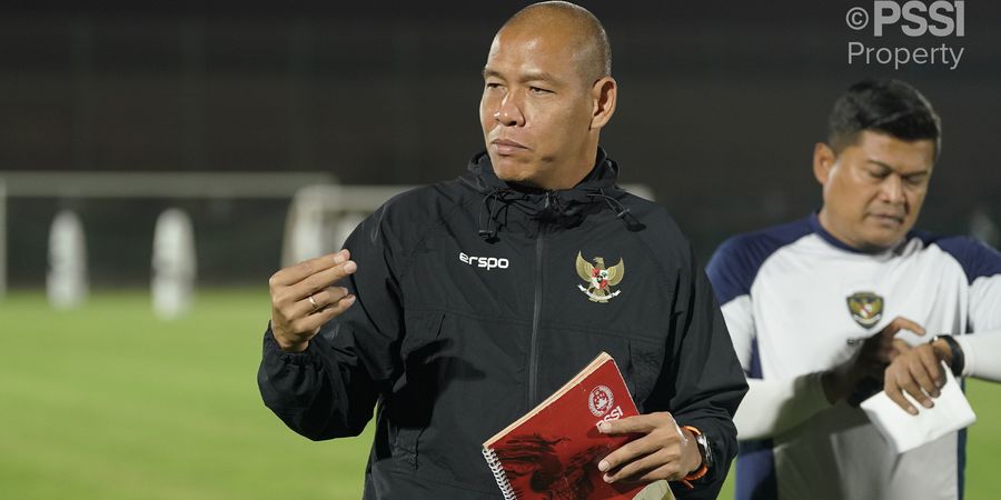 Belajar dari Timnas Indonesia Senior, Nova Arianto Minta Skuad Garuda Asia Jaga Emosi saat Jumpa Kuwait