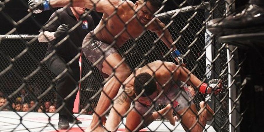 SEJARAH HARI INI - Lawan Mencoba Melawan Francis Ngannou 2 Kali di UFC, Dapatkan Hasil Lebih Tragis