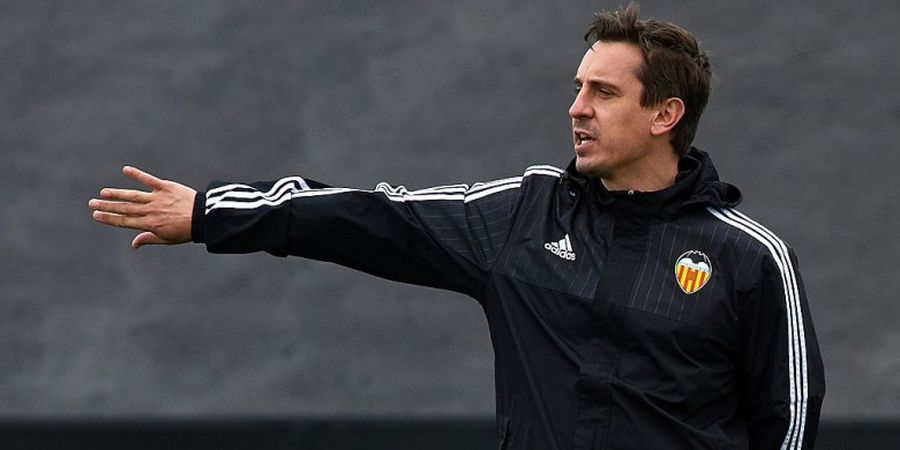 Penderitaan Gary Neville Bikin Hernan Crespo Tersenyum