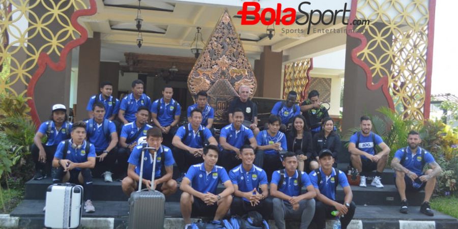 Datang Disambut Bobotoh, Ini Alasan Kepulangan Rombongan Persib ke Bandung Nyaris Tanpa Pengantar