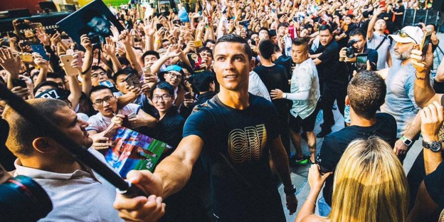 Cristiano Ronaldo Menginspirasi Kaum Muda di China