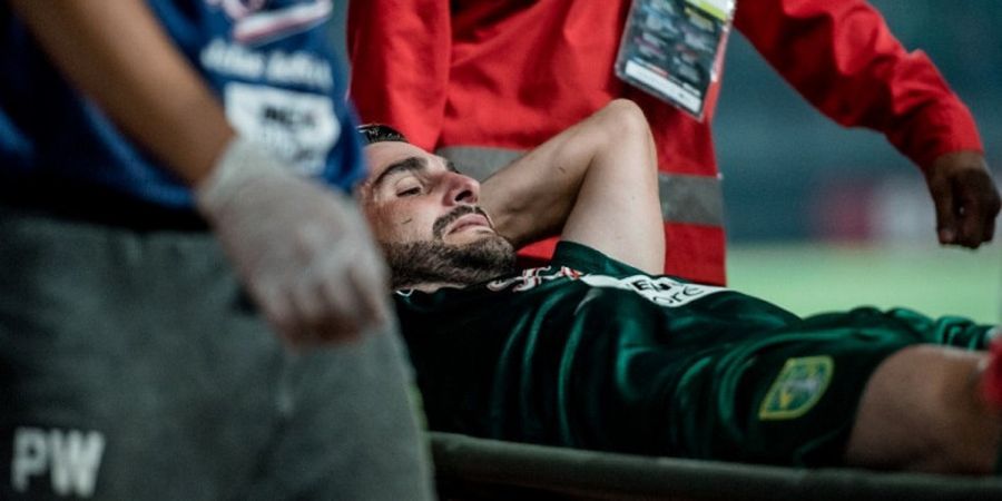 Pernyataan Dokter Tim Persebaya Terkait Cedera Robertino Pugliara