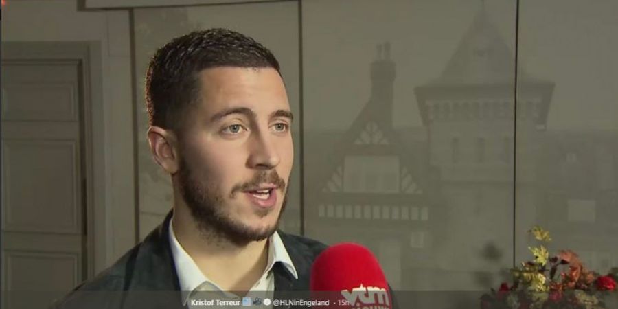 Trofi Pemain Terbaik Belgia Milik Eden Hazard Jadi Mainan Sang Anak
