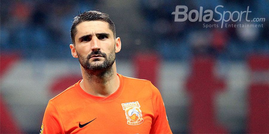 Pelatih Persib Miljan Radovic Tiru Nepotisme Mario Gomez, Bobotoh Protes Keras