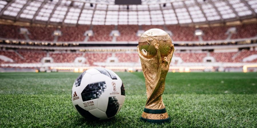 Tak Hanya Telstar 18, Bola Piala Dunia Selalu Dibanjiri Kritikan