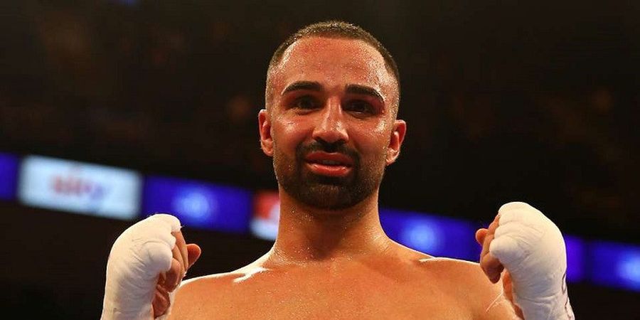 Video Paulie Malignaggi Getok Lawannya Menggunakan Mic Saat Konferensi Pers