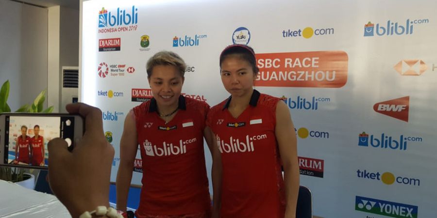 Indonesia Open 2018 - Greysia Polii dan Apriyani Rahayu Tumbang, Netizen: Belum Rejeki Aja