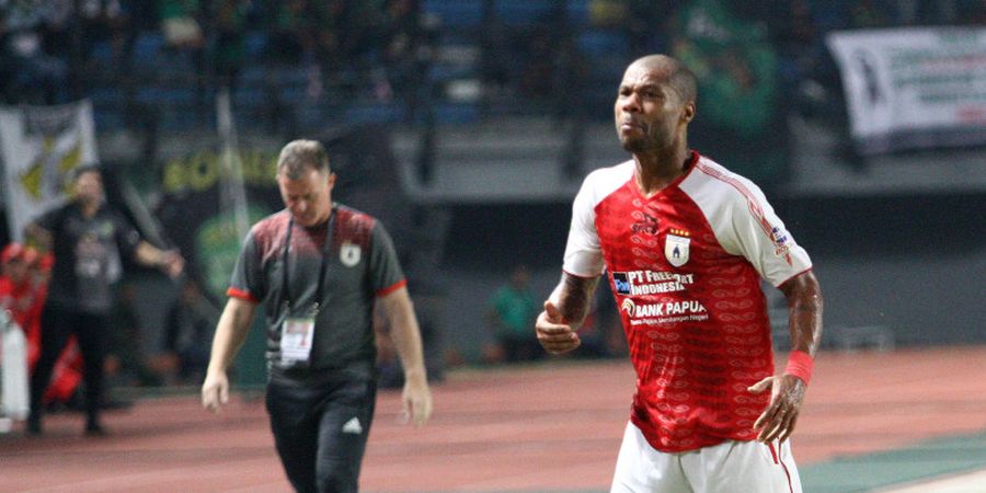 Persipura Vs Persebaya - Menang, Mutiara Hitam Akhiri Tren Buruk