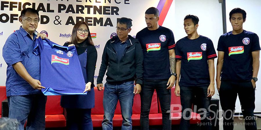 Arema FC Akan Atur Kebiasaan Tukar Jersey setelah Pertandingan