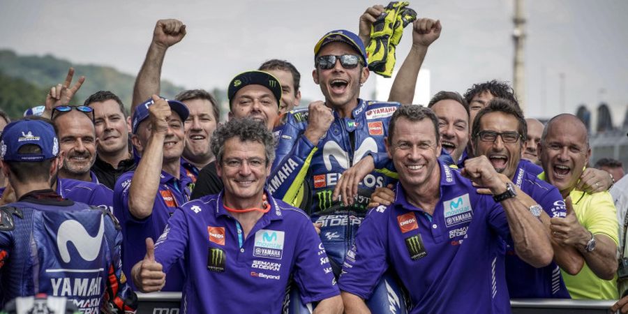 Sang Ayah Yakin Valentino Rossi Masih Akan Perpanjang Kontrak Bersama Yamaha