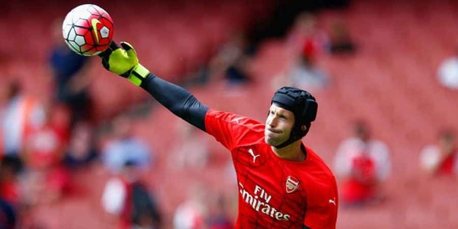 Jelang Arsenal Vs Chelsea, Cech Disanjung Lawan