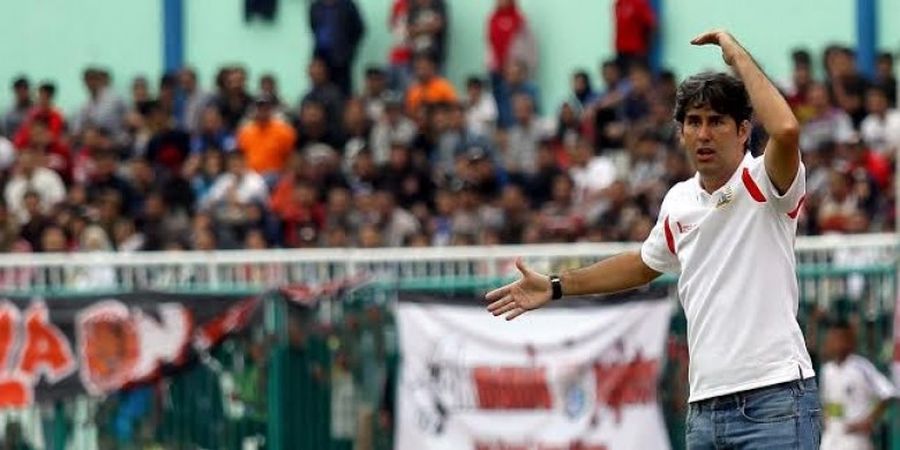 Pelatih Persija Beberkan Alasan Tak Ganti Sandi Sute