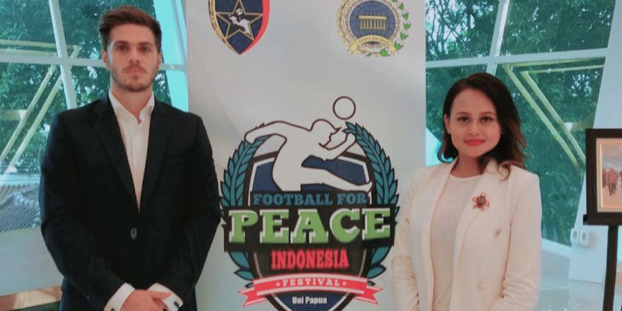 CEO Persijap Bantu Program Pembinaan Sepak Bola Putri Uni Papua FC