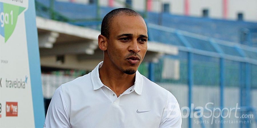 Peter Odemwingie Sempat Tak Percaya dengan Dokter Indonesia