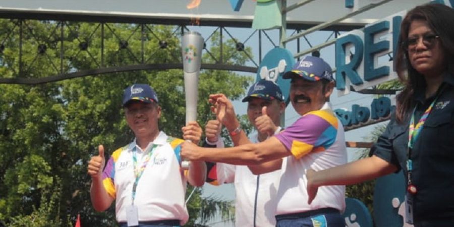Sempat Molor, Kirab Obor Asian Games di Solo Tetap Berlangsung Meriah