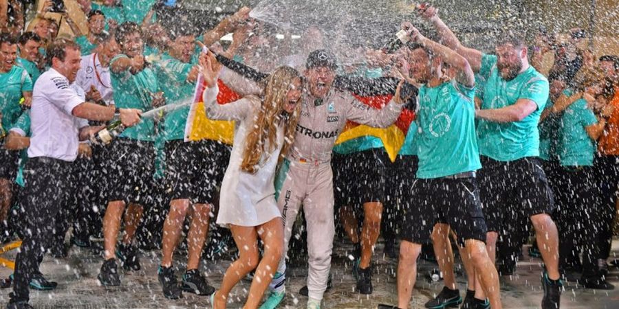 Rosberg Persembahkan Gelar Juara Dunia F1 untuk Sang Istri