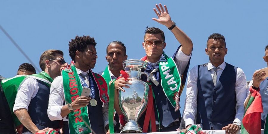 Piala Eropa Sudah di Tangan, Kini Ronaldo Memburu Piala Konfederasi
