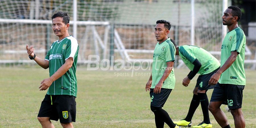 Djanur Siap Perpanjang Kontrak di Persebaya untuk Musim 2019