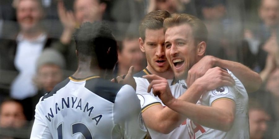 Kane Hat-trick, Tottenham Berpesta Gol atas Stoke