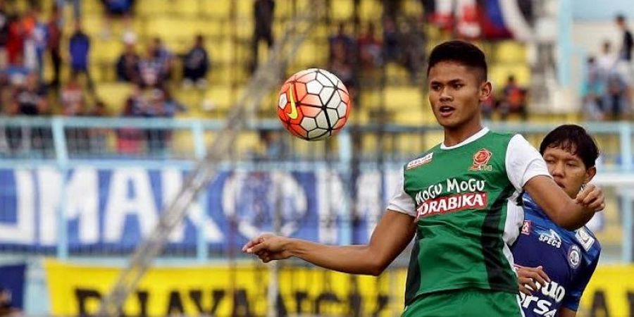 Striker PS TNI Buat Kafe untuk Membantu Teman