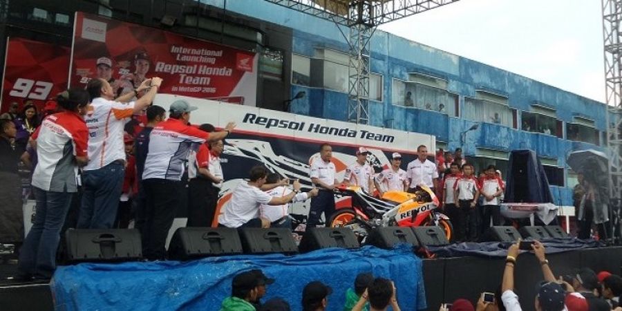 Marquez dan Pedrosa Tak Sabar Tunggangi RC213V