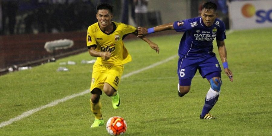 Menang atas Sriwijaya FC, Pemain Mitra Kukar Berterima Kasih kepada Suporter