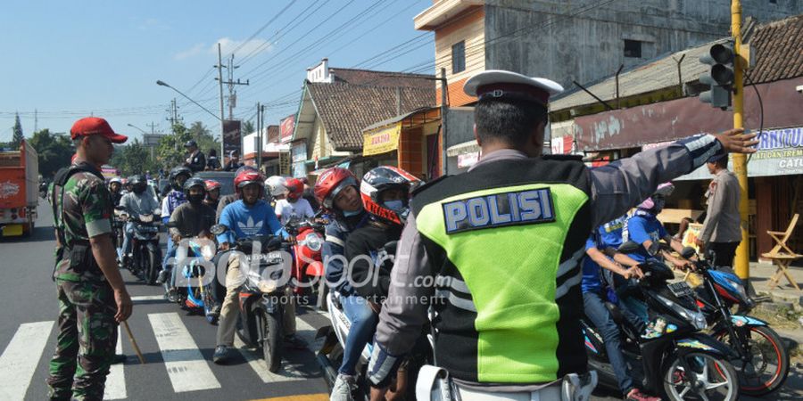 Dari Polsek Ngluwar untuk Bonek, Suporter PSIS Semarang, dan Brajamusti