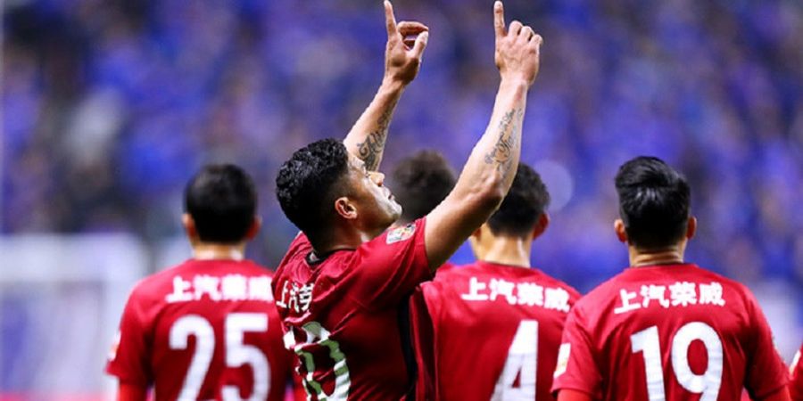 Sepakan 12 Pas Eks Bintang Napoli dan PSG Gagal, Hulk Cs Pimpin Liga Super China 2018