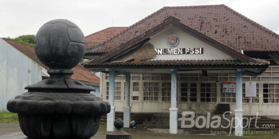 Monumen PSSI di Yogya, Gedung Bola yang Nelangsa