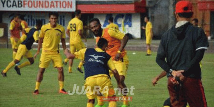 Semen Padang Coba 'Bersahabat' Lagi dengan Markas Bali United