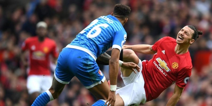 Injak Kepala Ibrahimovic, Tyrone Mings Angkat Bicara