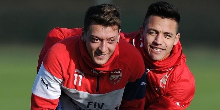 Arsenal Perlu Aktif Belanja Pemain demi Sanchez dan Oezil