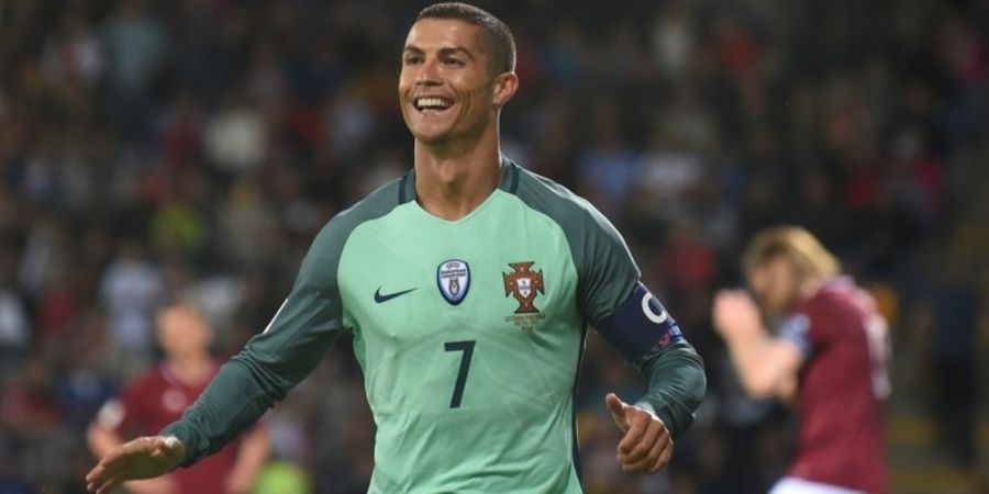 Cristiano Ronaldo Punya Anak Kembar? 