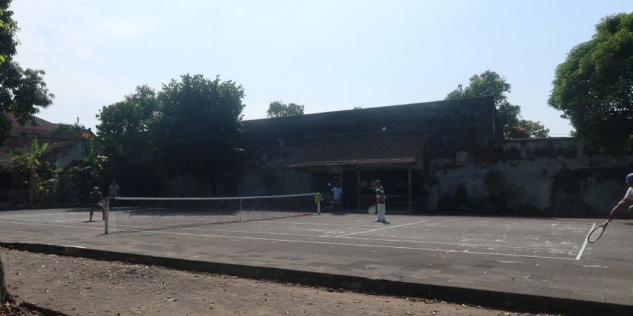 Kausa Kridha Surakarta - Lapangan Tenis di Ndalem Sumohamijayan, Harta Karun Milik PON I Solo