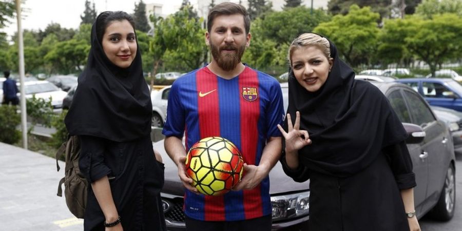 Terlalu Mirip Messi, Pria Iran Ini Digiring ke Kantor Polisi